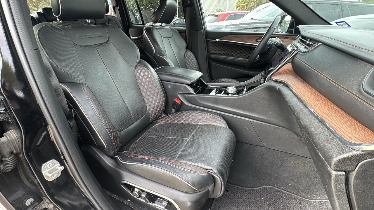 2023 Jeep Grand Cherokee Summit  Selma TX