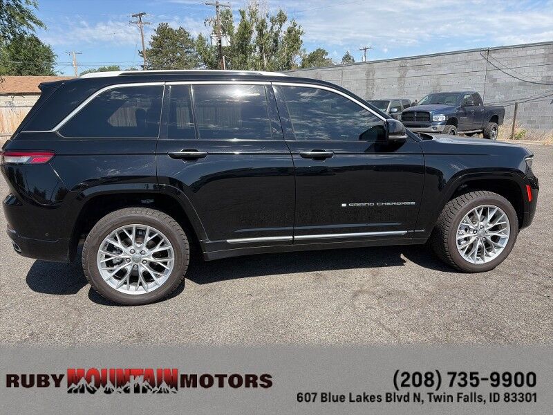 2023 Jeep Grand Cherokee Summit Twin Falls ID