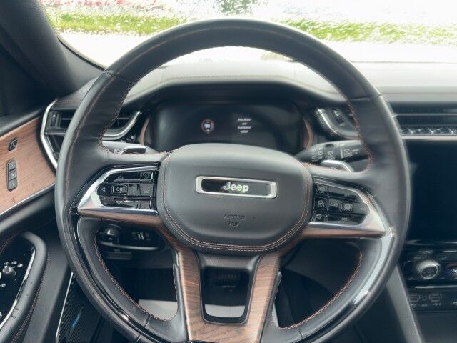 2023 Jeep Grand Cherokee Summit Whitecourt AB