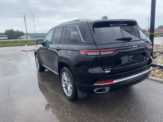 2023 Jeep Grand Cherokee Summit Whitecourt AB