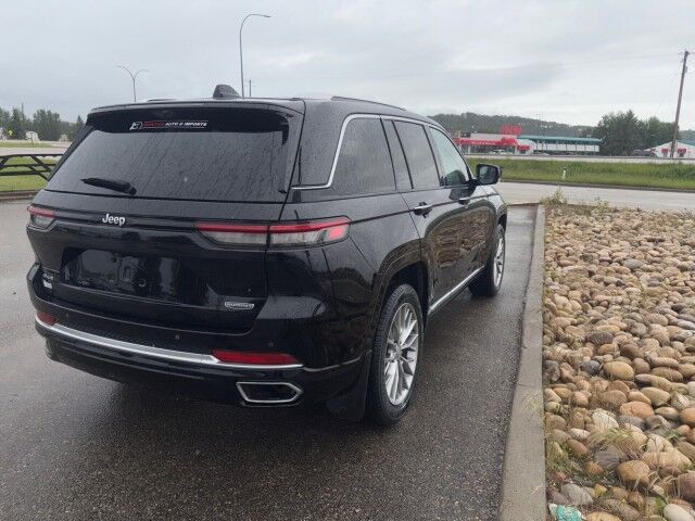 2023 Jeep Grand Cherokee Summit Whitecourt AB