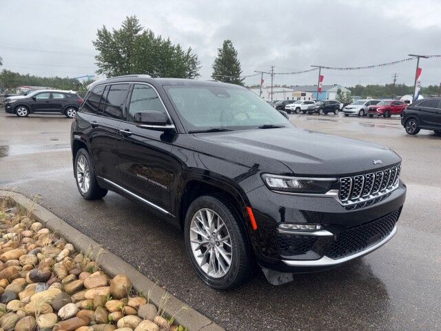 2023 Jeep Grand Cherokee Summit Whitecourt AB