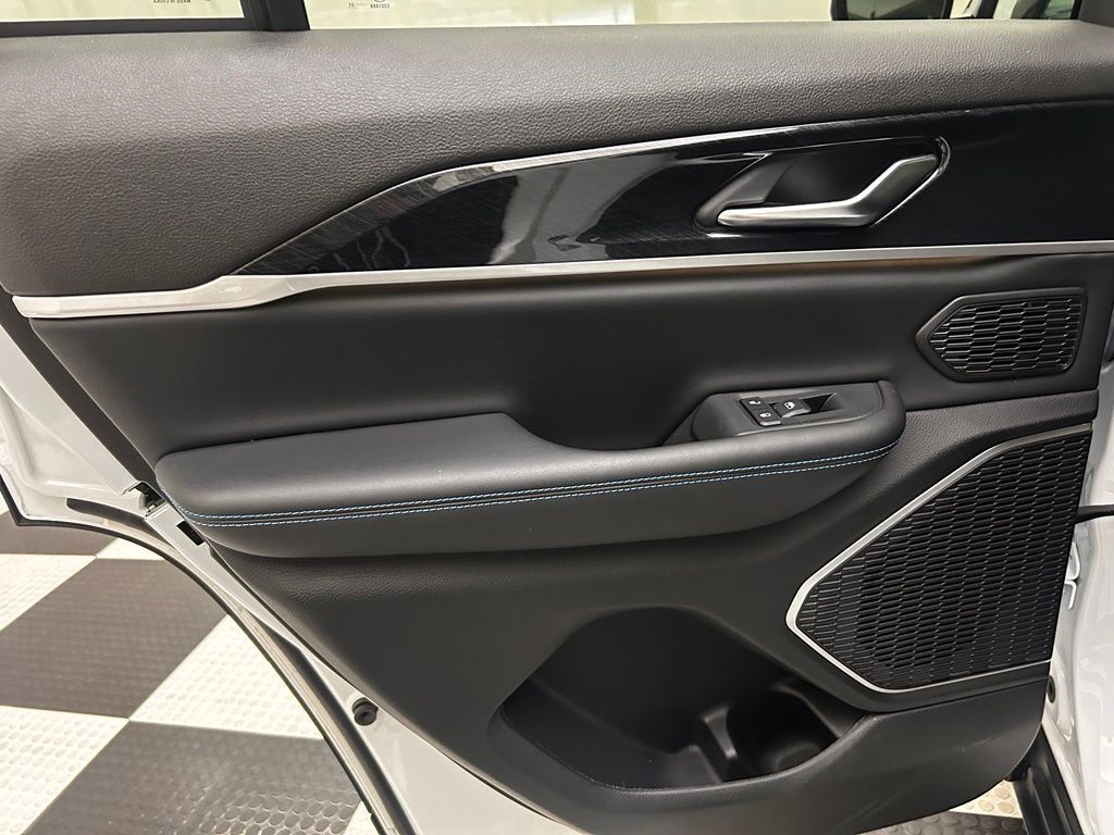 2023 Jeep Grand Cherokee Trailhawk 4xe Portland OR
