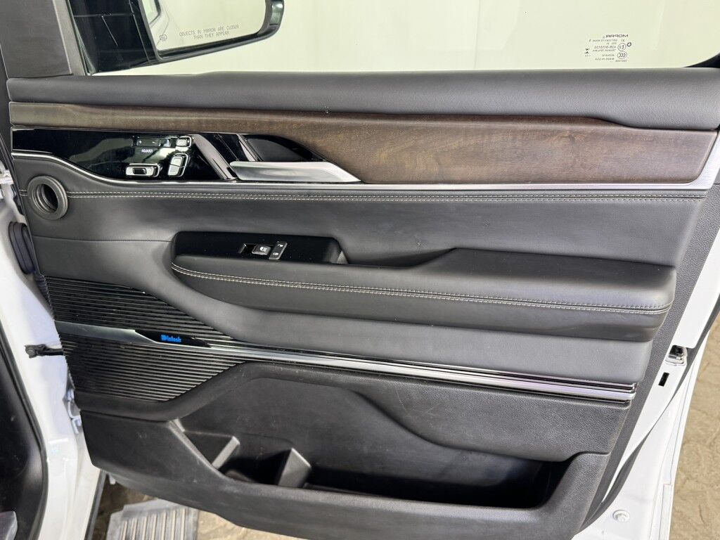 2023 Jeep Grand Wagoneer 4x4 w/6.4L Hemi Maumee OH