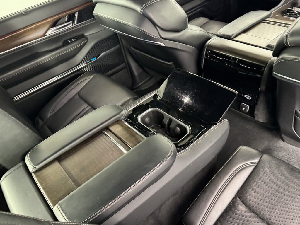 2023 Jeep Grand Wagoneer 4x4 w/6.4L Hemi Maumee OH