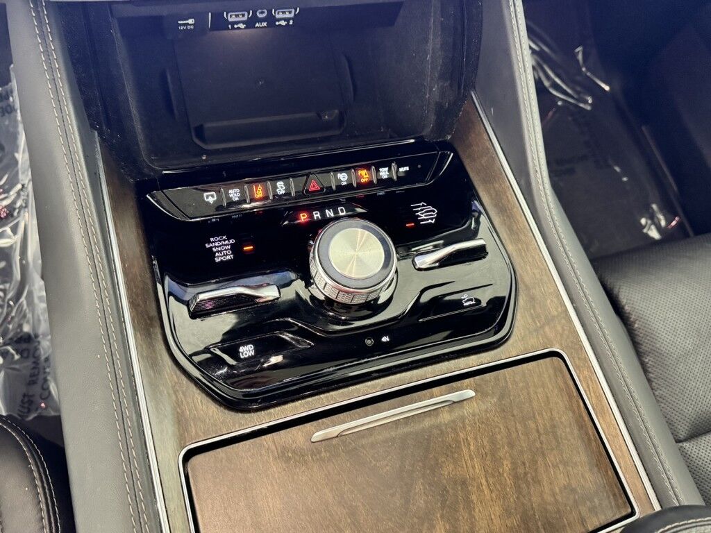 2023 Jeep Grand Wagoneer 4x4 w/6.4L Hemi Maumee OH