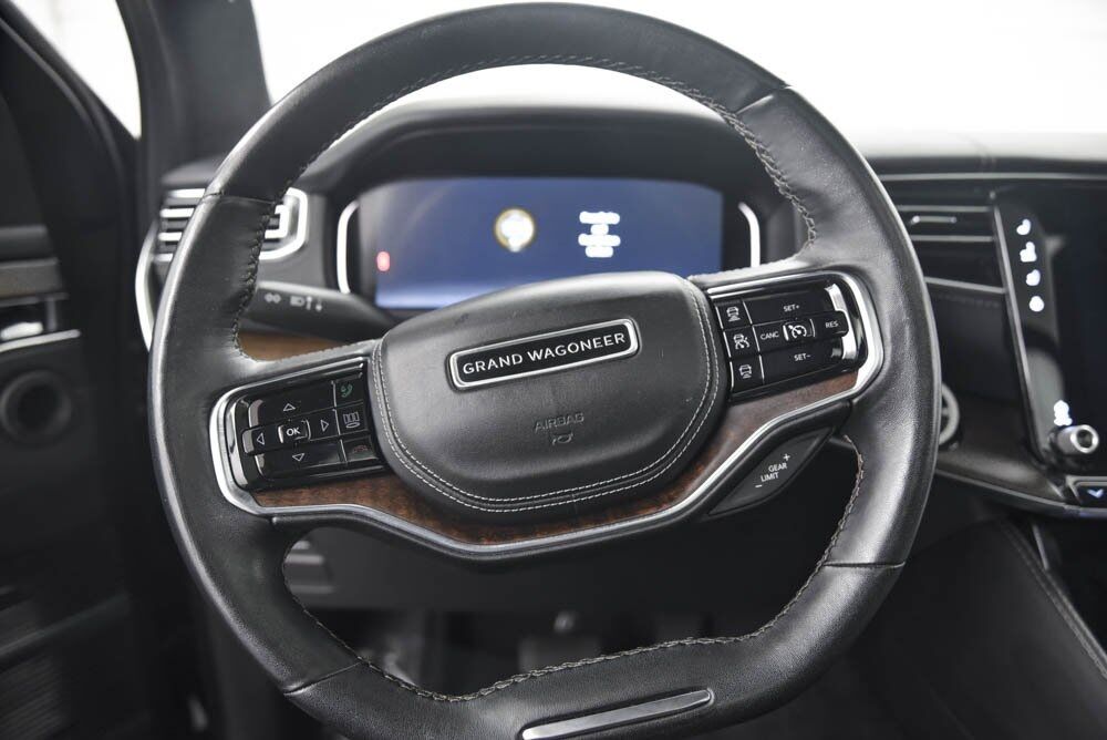 2023 Jeep Grand Wagoneer L Series II Akron OH