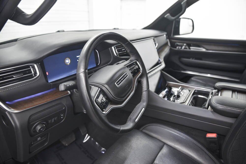 2023 Jeep Grand Wagoneer L Series II Akron OH