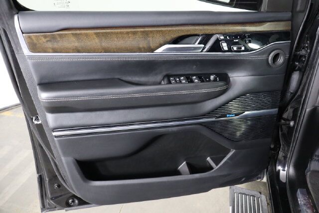 2023 Jeep Grand Wagoneer L Series II Raleigh NC