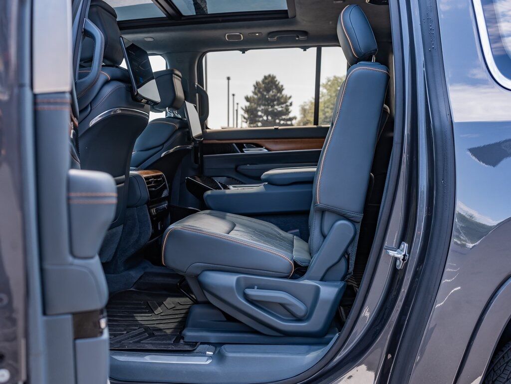 2023 Jeep Grand Wagoneer L Series III Colorado Springs CO