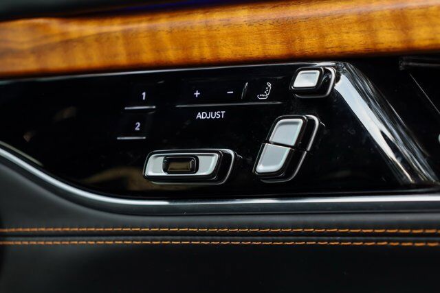 2023 Jeep Grand Wagoneer L Series III  Selma TX