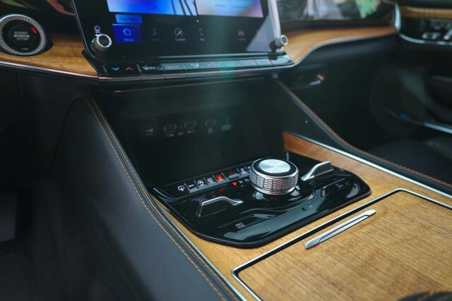 2023 Jeep Grand Wagoneer L Series III  Selma TX