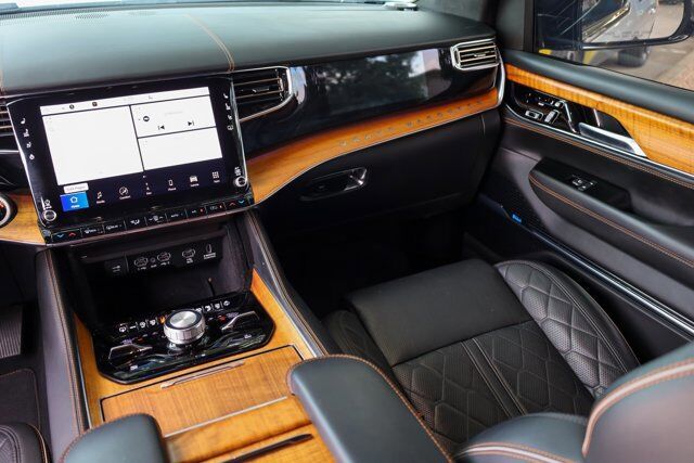 2023 Jeep Grand Wagoneer L Series III  Selma TX