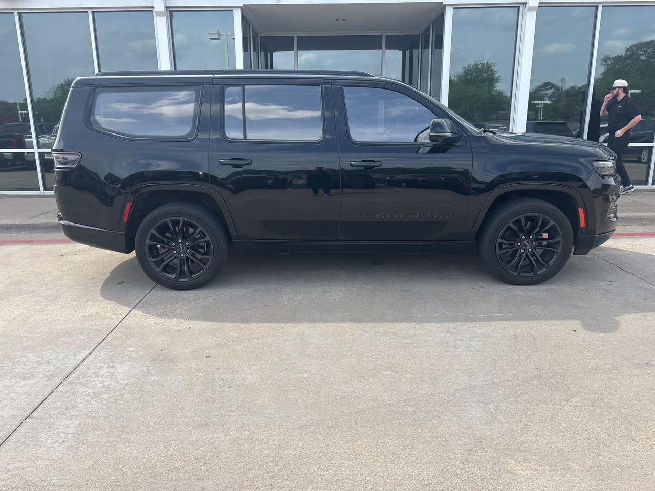2023 Jeep Grand Wagoneer Series II Obsidian Hurst TX