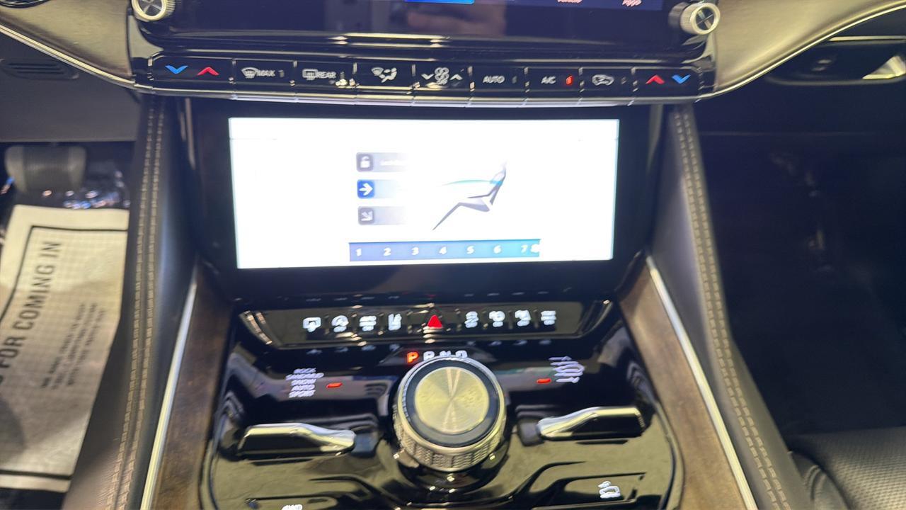 2023 Jeep Grand Wagoneer Series II San Antonio TX
