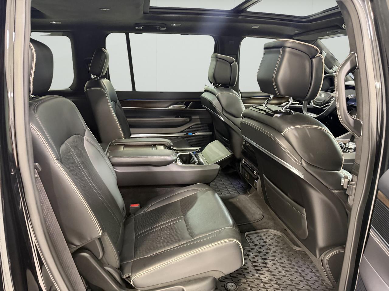 2023 Jeep Grand Wagoneer Series II San Antonio TX