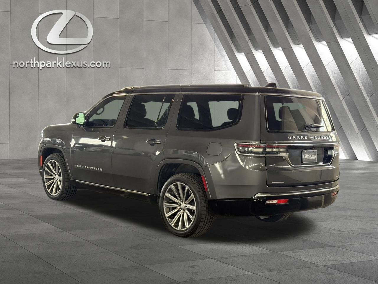 2023 Jeep Grand Wagoneer Series II