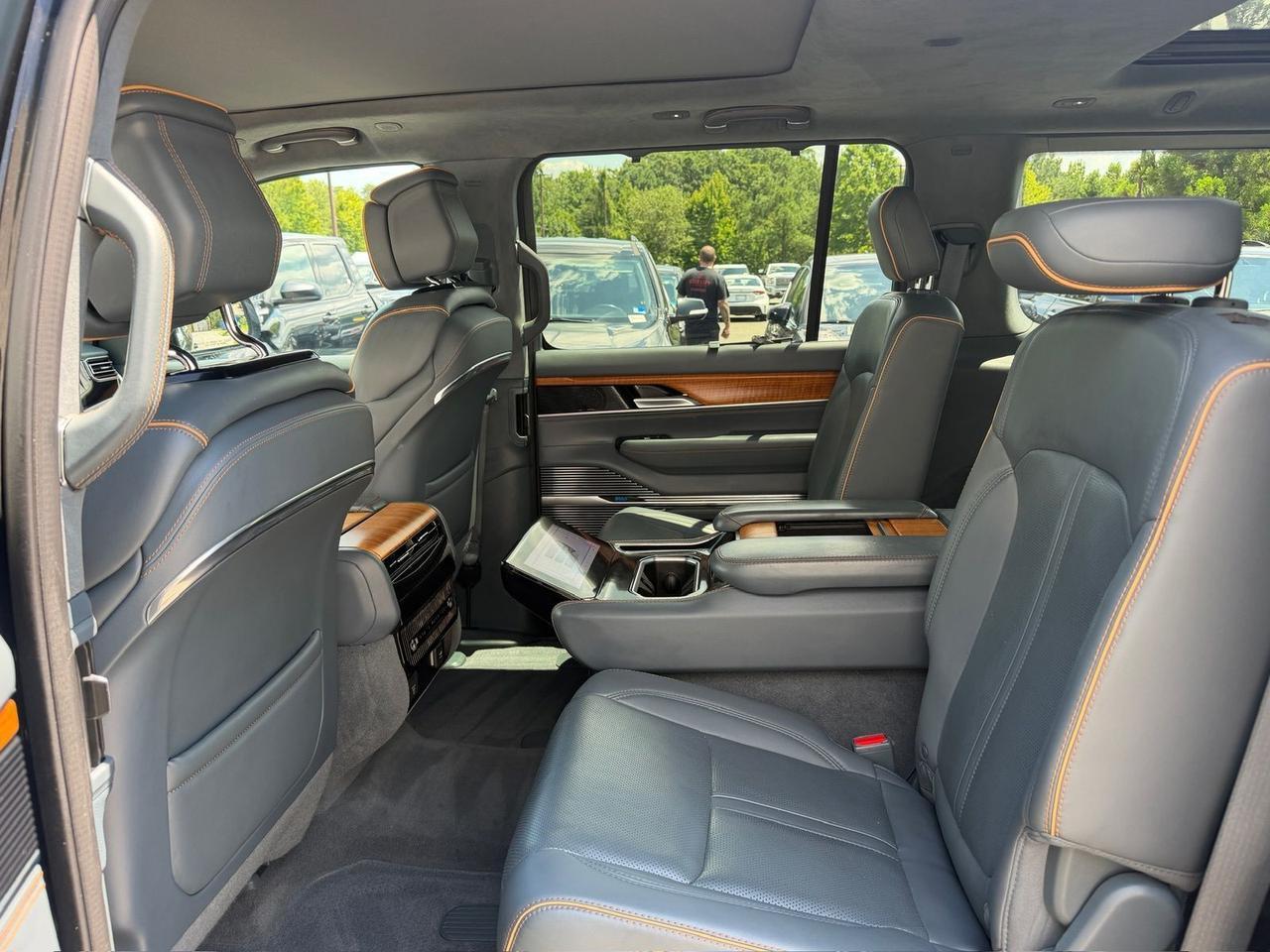 2023 Jeep Grand Wagoneer Series II Stafford VA