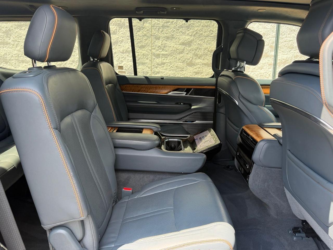 2023 Jeep Grand Wagoneer Series II Stafford VA