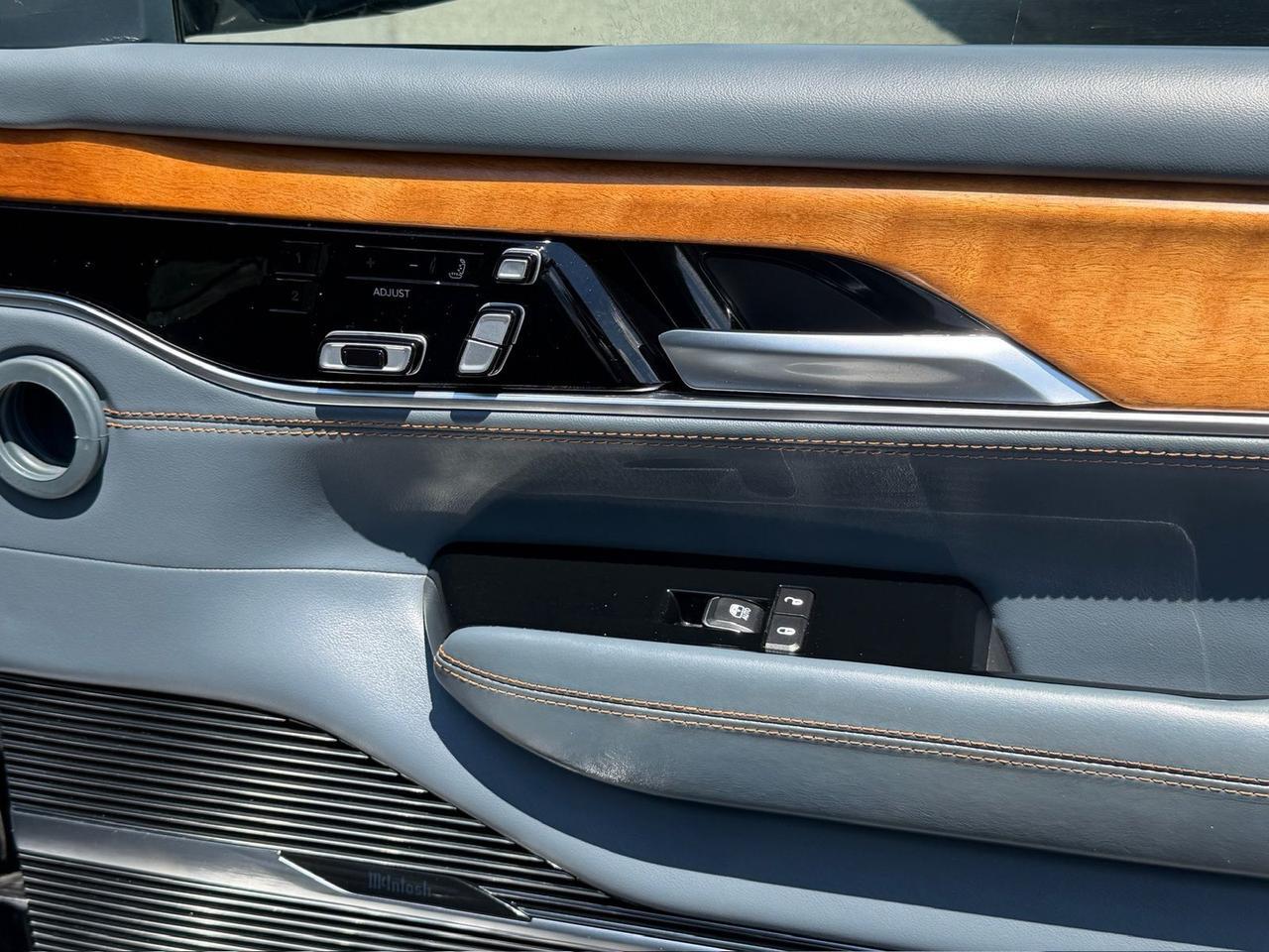 2023 Jeep Grand Wagoneer Series II Stafford VA