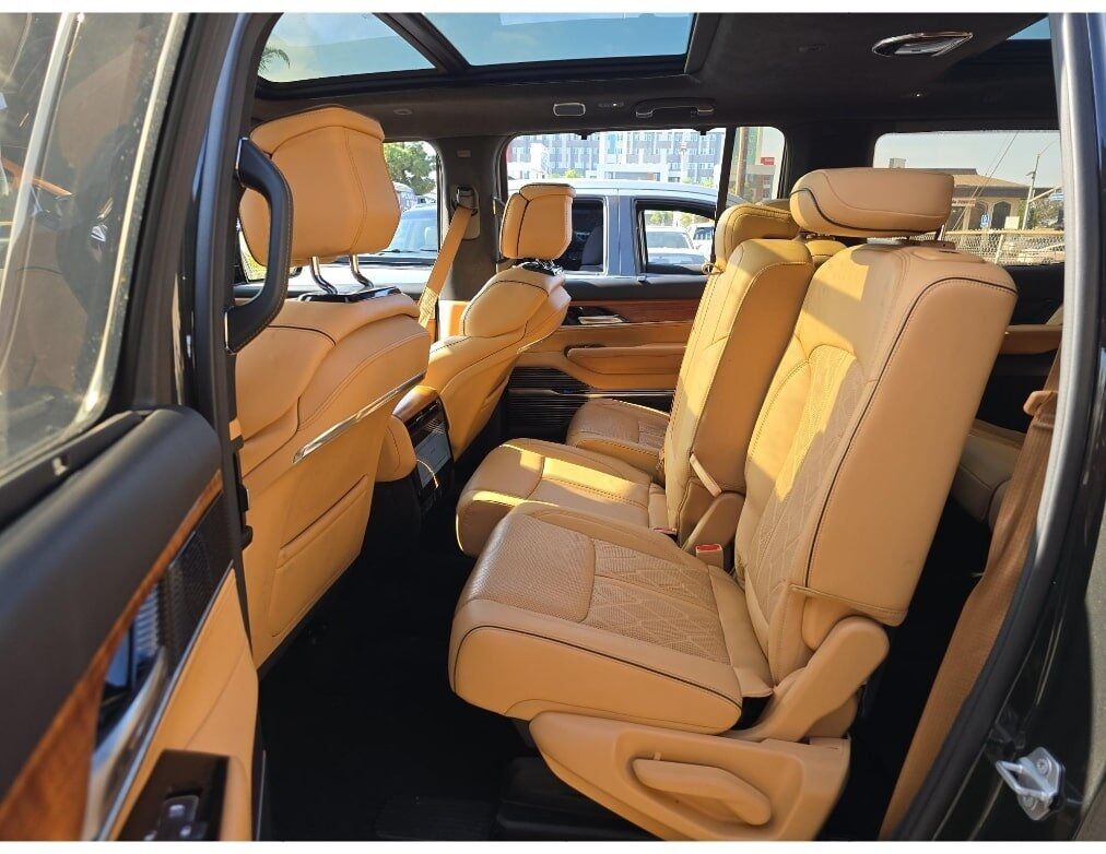 2023 Jeep Grand Wagoneer Series III Active Driving Assist Night Vision Portland OR