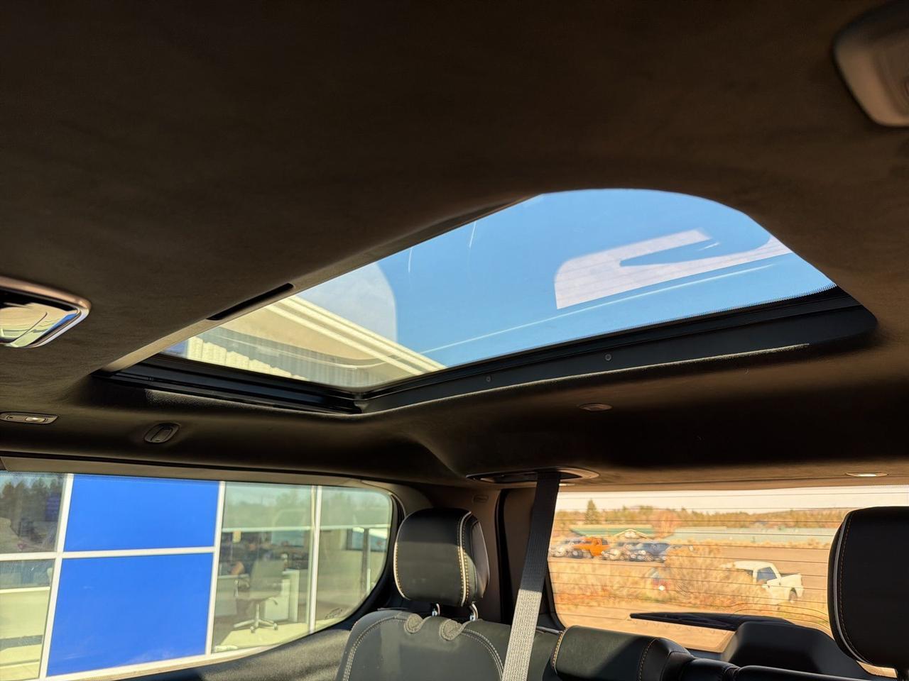 2023 Jeep Grand Wagoneer Series III Bend OR