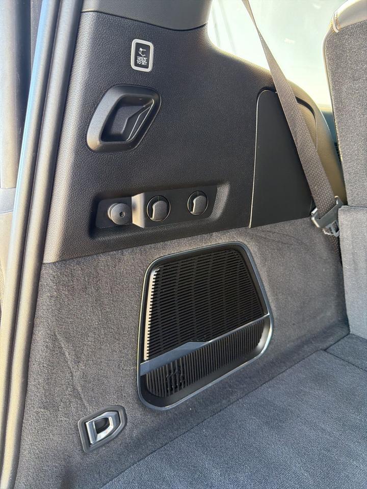 2023 Jeep Grand Wagoneer Series III Bend OR