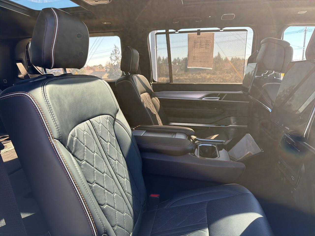 2023 Jeep Grand Wagoneer Series III Bend OR