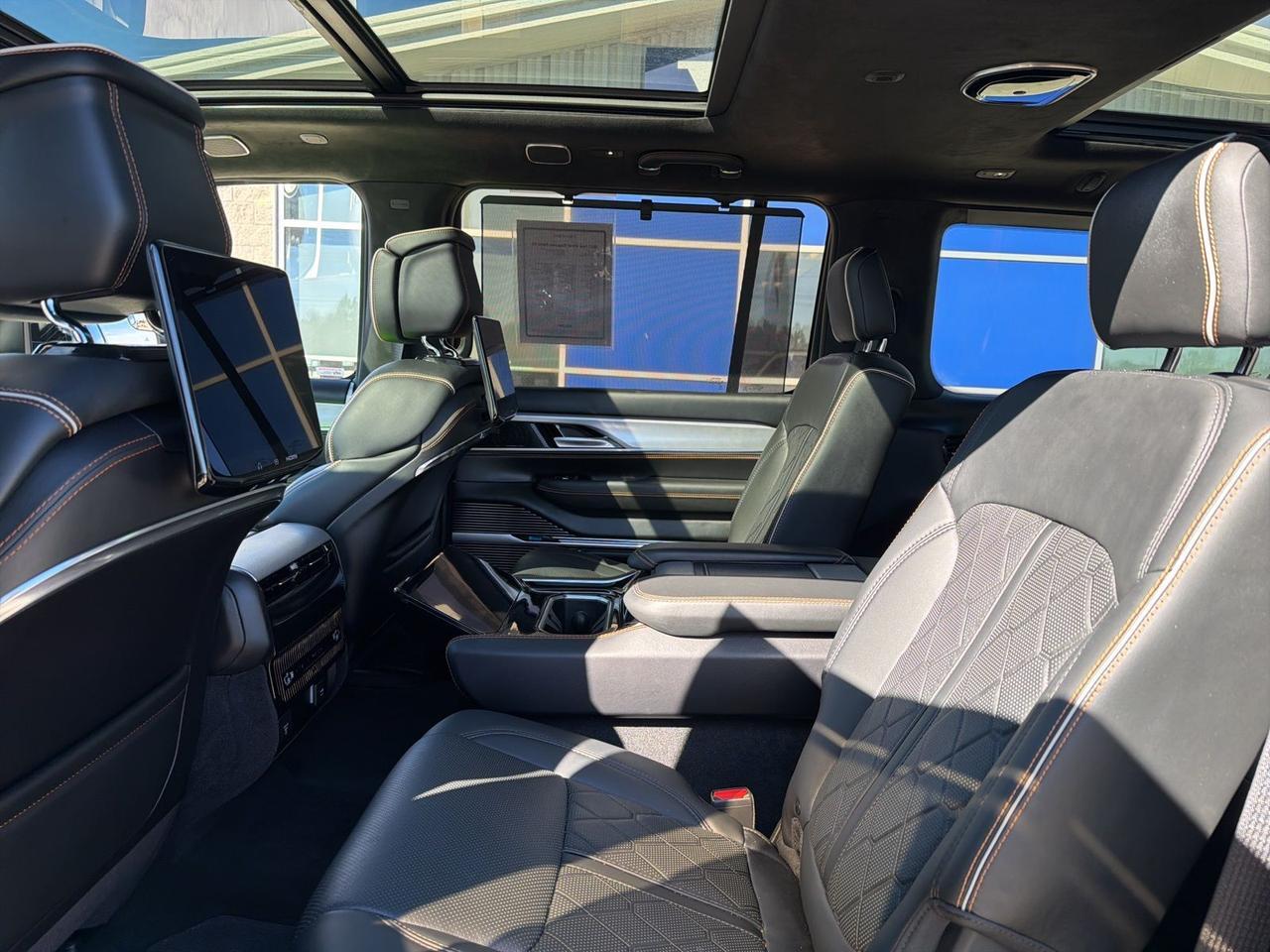 2023 Jeep Grand Wagoneer Series III Bend OR