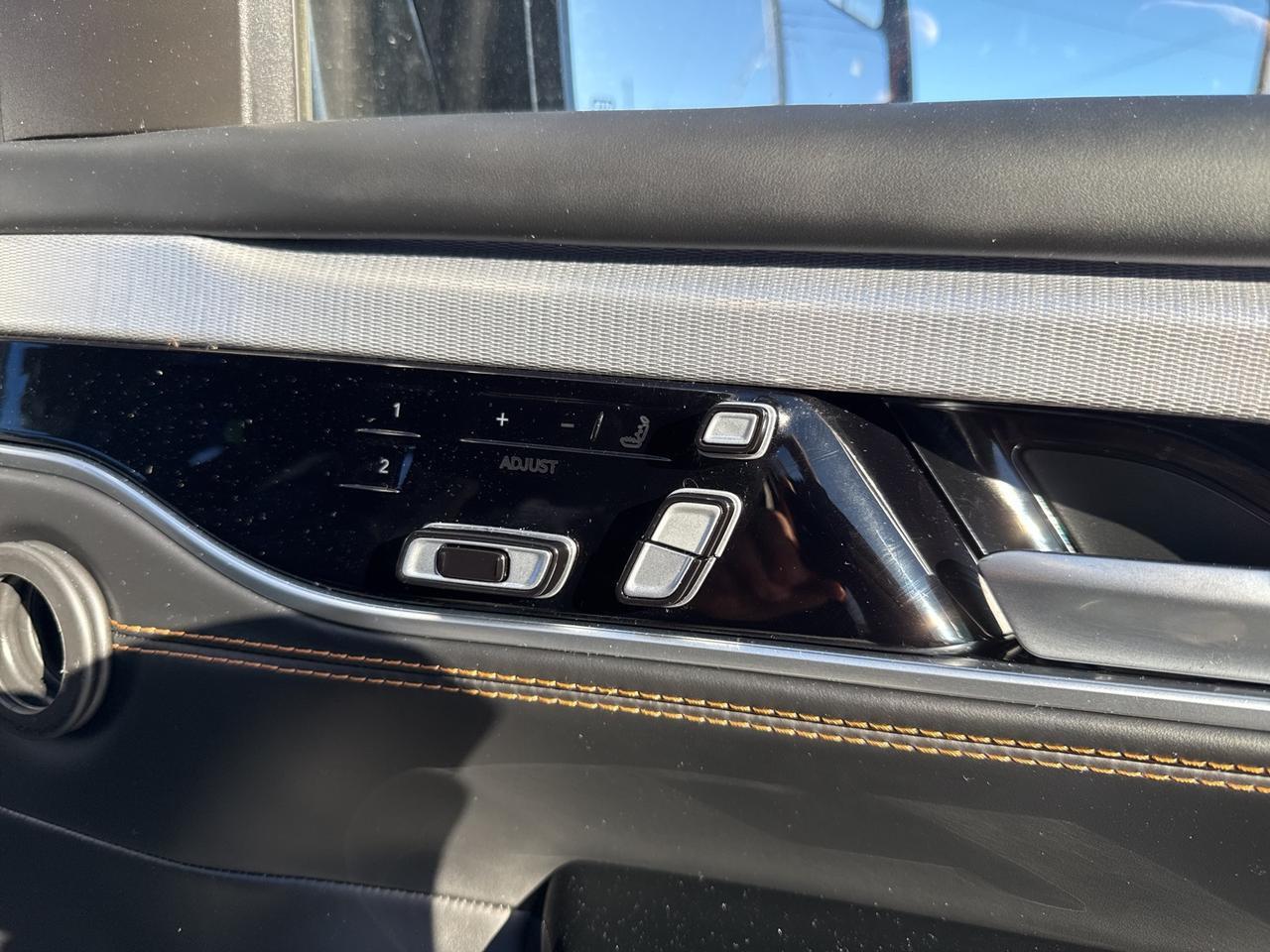 2023 Jeep Grand Wagoneer Series III Bend OR