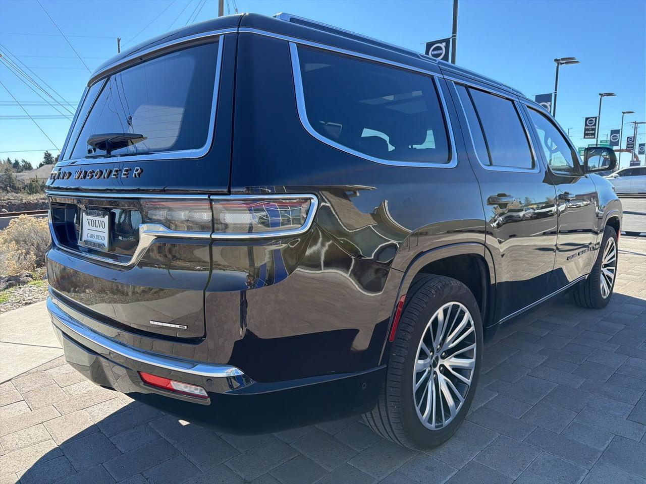 2023 Jeep Grand Wagoneer Series III Bend OR