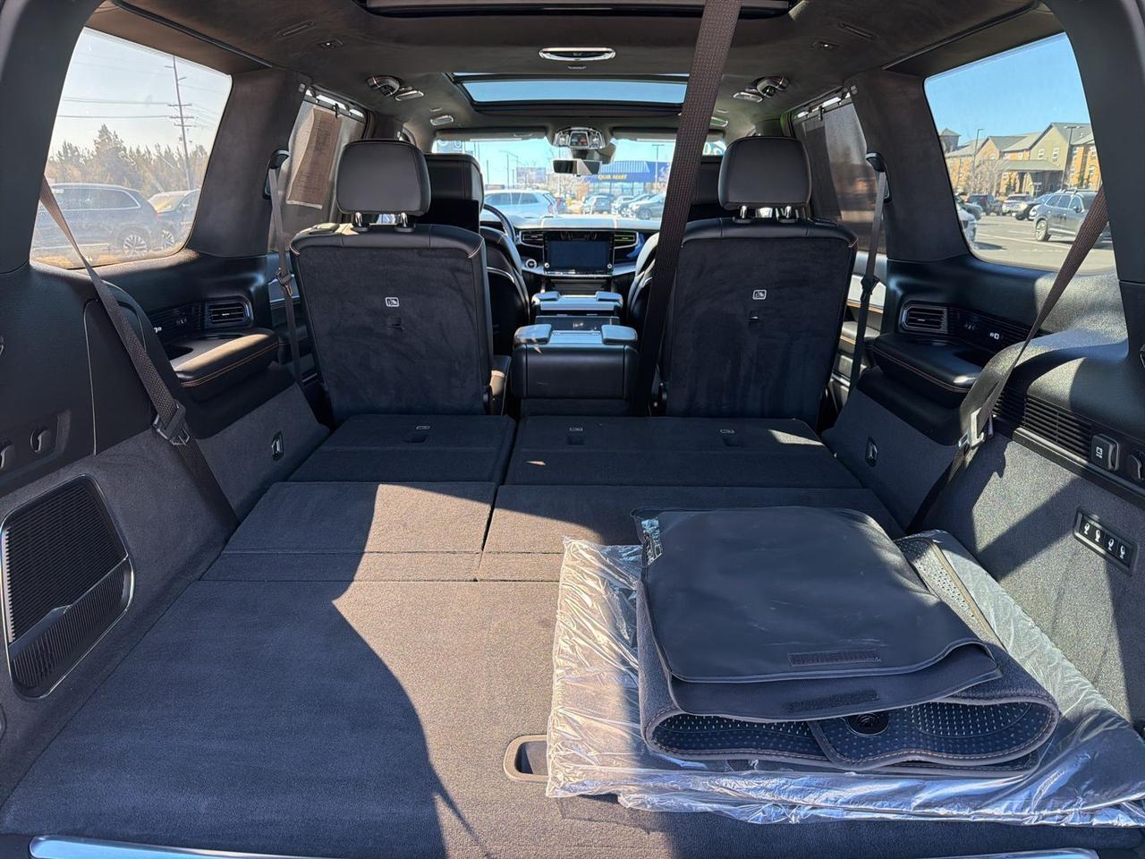 2023 Jeep Grand Wagoneer Series III Bend OR