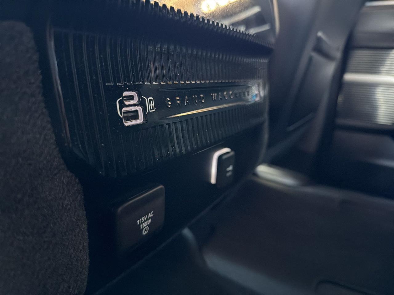 2023 Jeep Grand Wagoneer Series III Bend OR