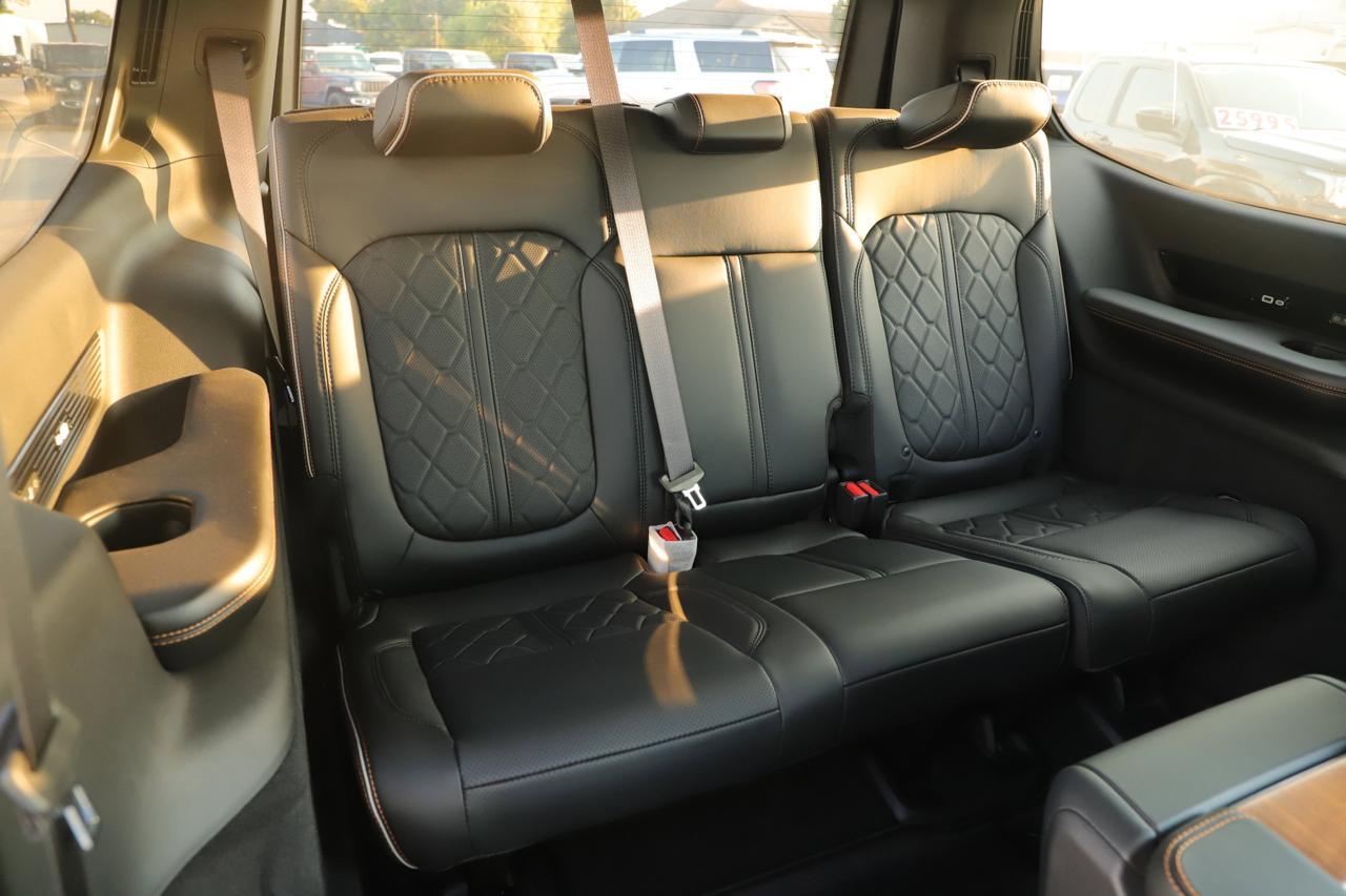 2023 Jeep Grand Wagoneer Series III New Braunfels TX