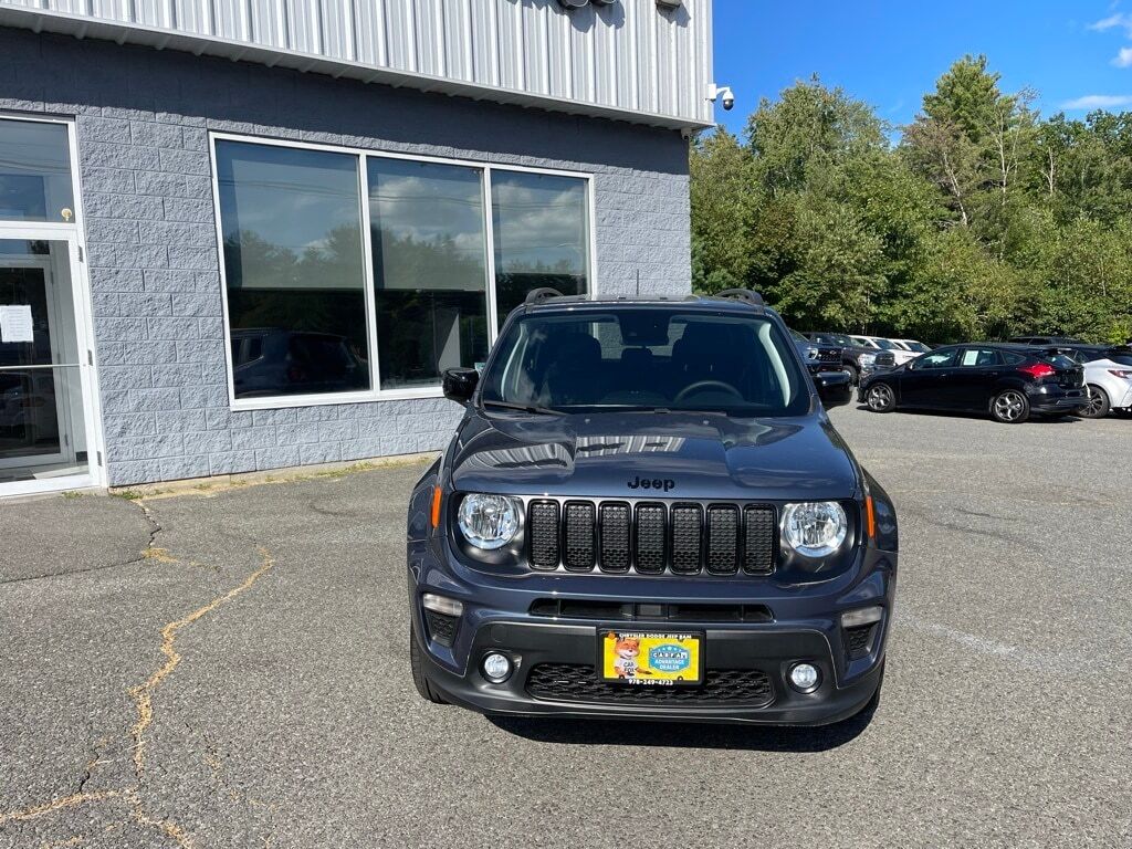 2023 Jeep Renegade ALTITUDE 4X4 Orange MA