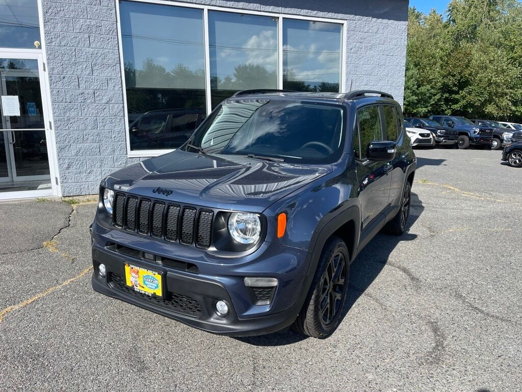 2023 Jeep Renegade ALTITUDE 4X4 Orange MA