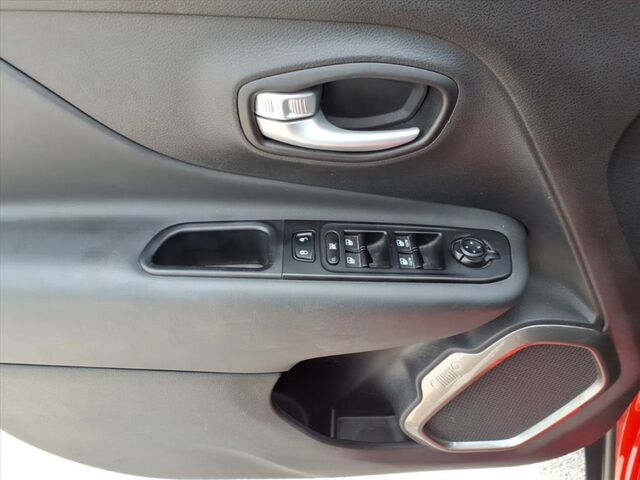 2023 Jeep Renegade Latitude  TX