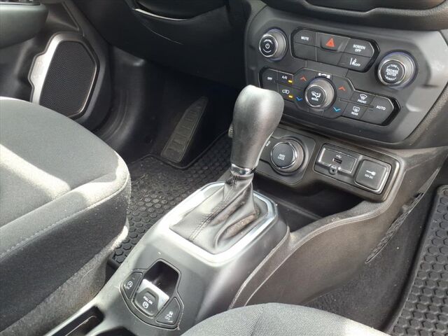 2023 Jeep Renegade Latitude  TX