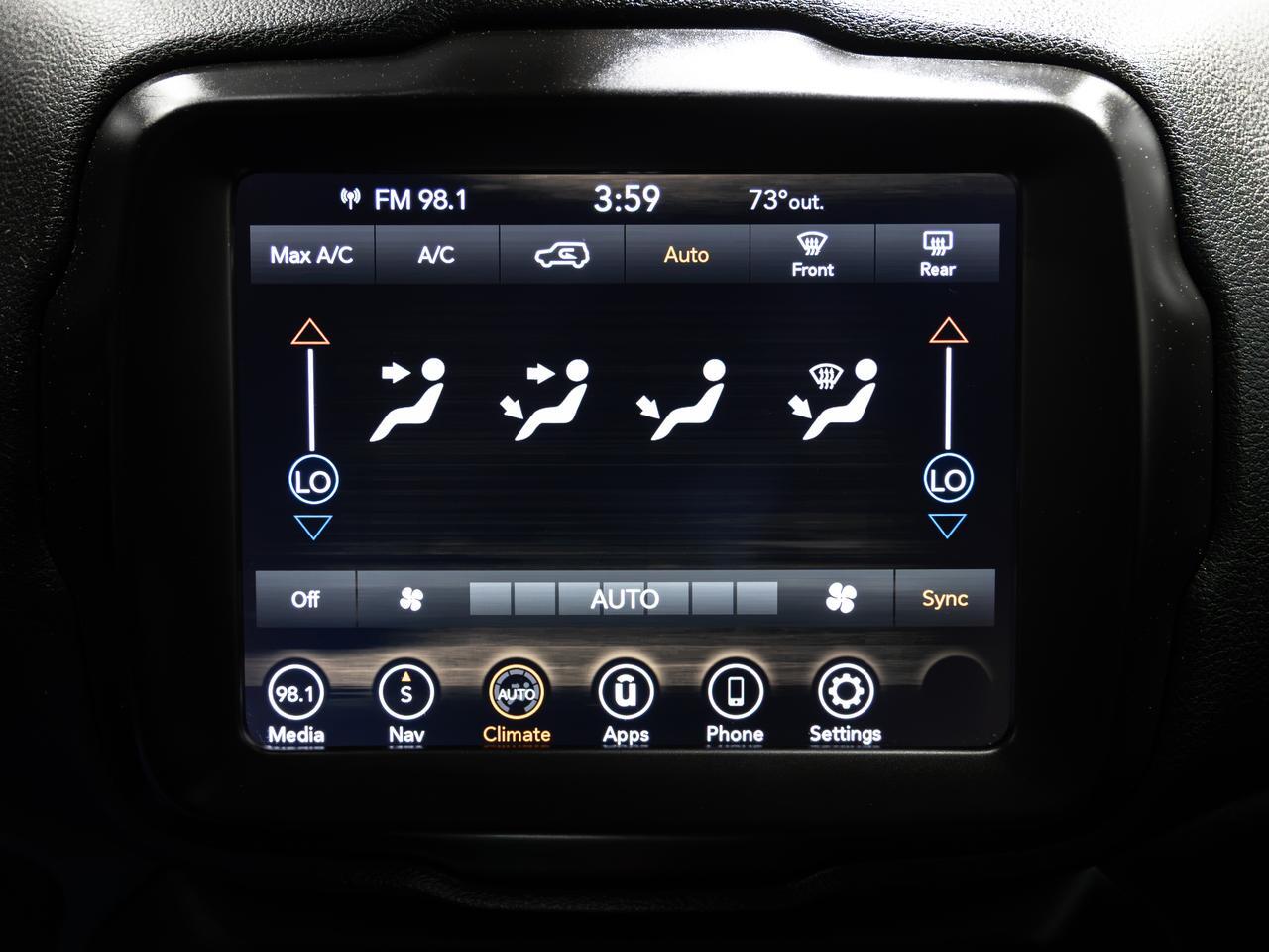 2023 Jeep Renegade Latitude 4WD Cranberry PA