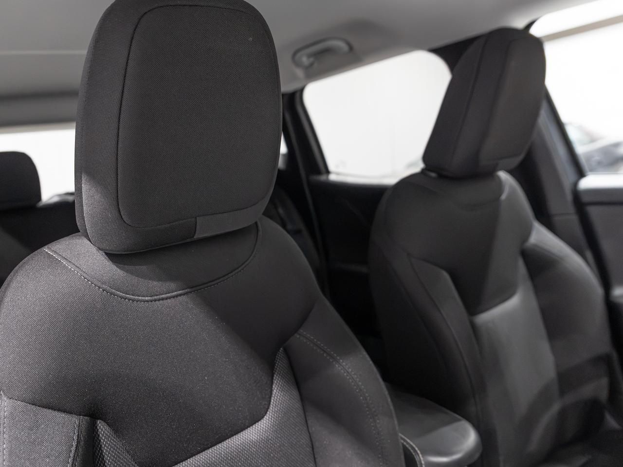 2023 Jeep Renegade Latitude 4WD Cranberry PA