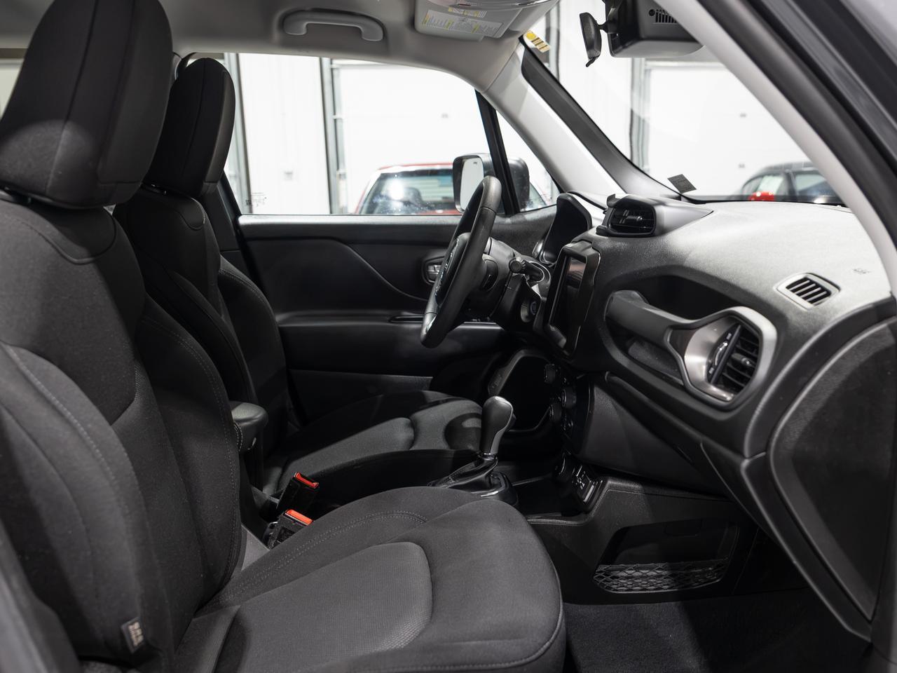 2023 Jeep Renegade Latitude 4WD Cranberry PA