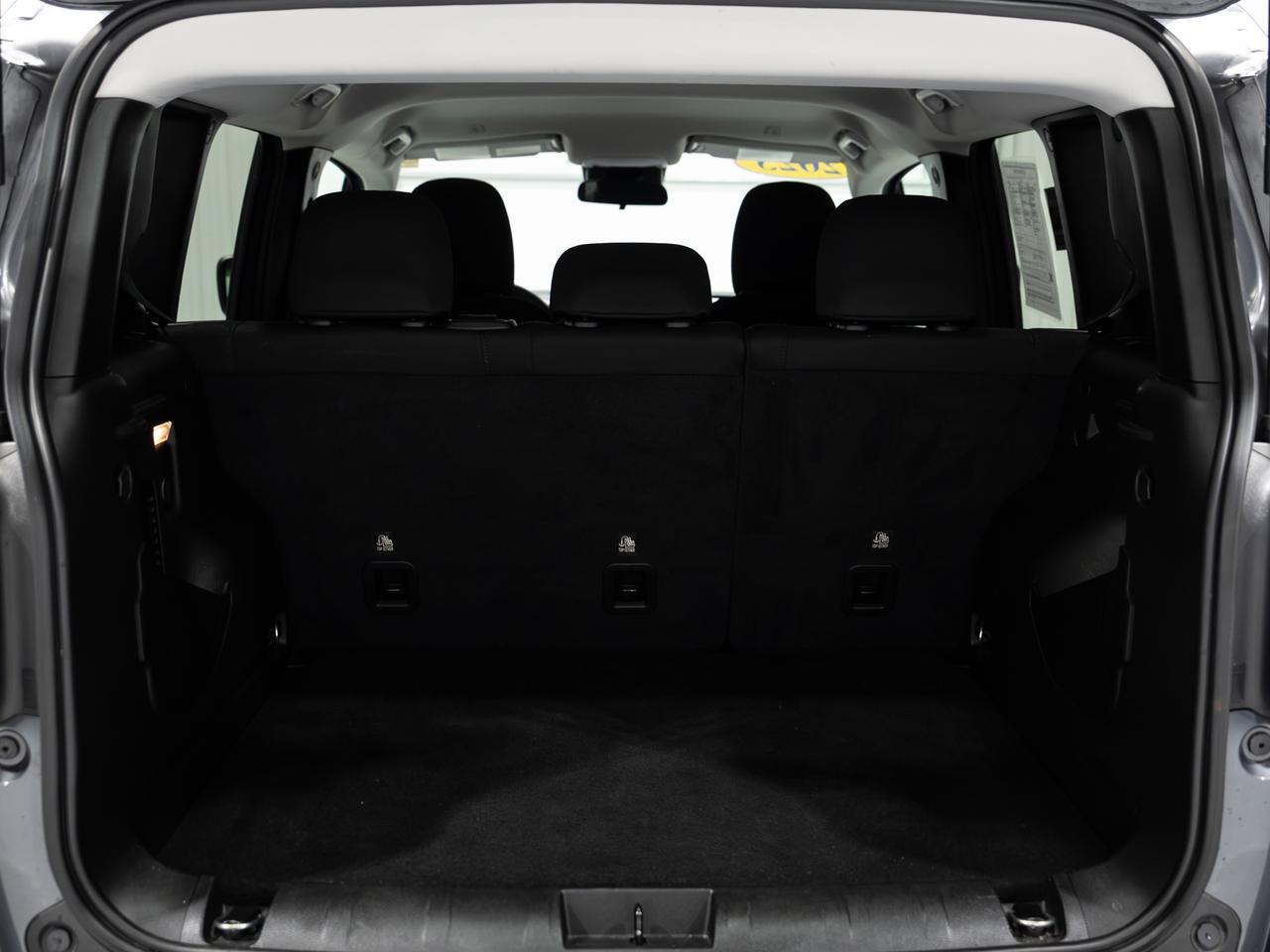 2023 Jeep Renegade Latitude 4WD Cranberry PA