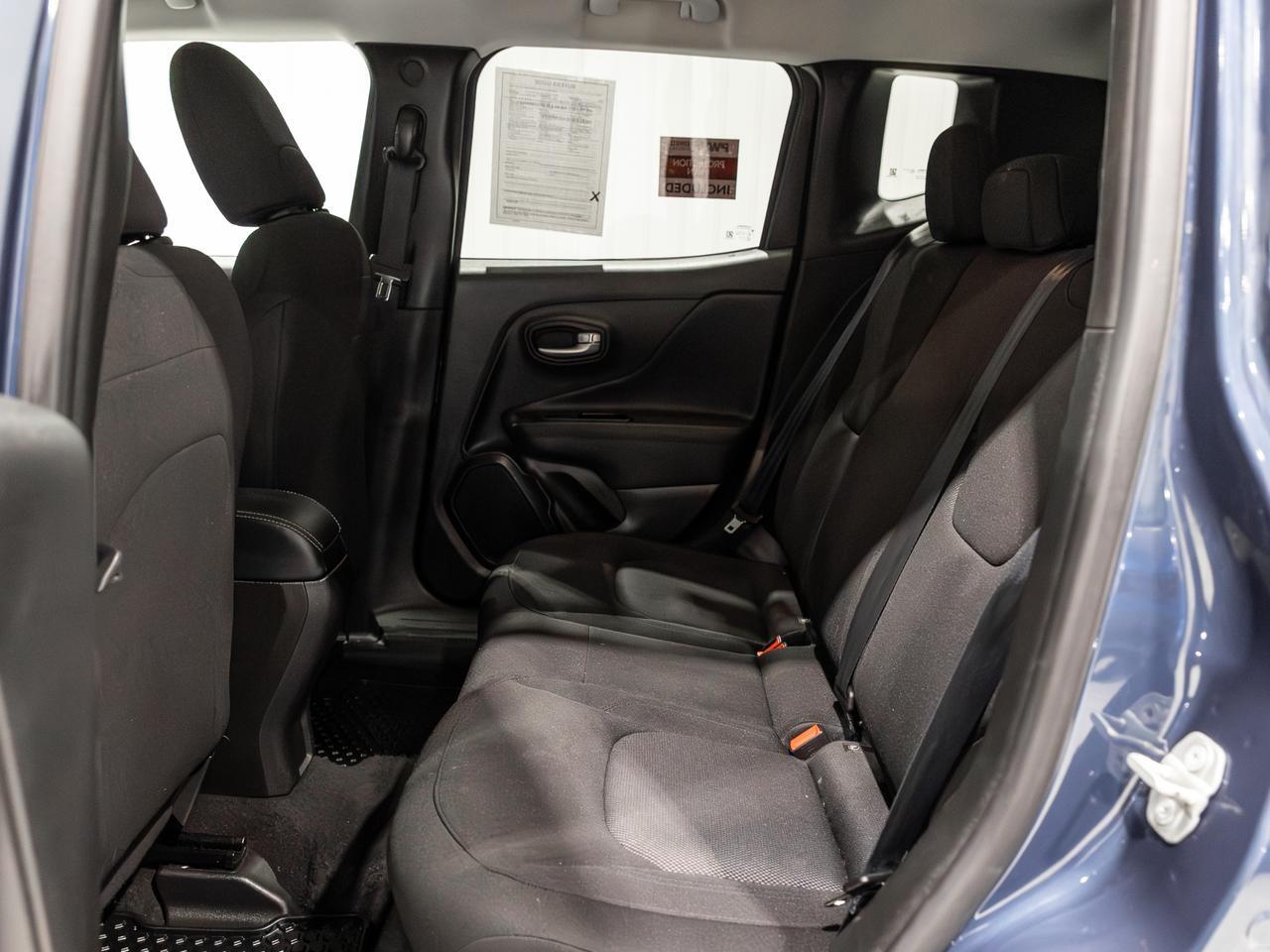 2023 Jeep Renegade Latitude 4WD Cranberry PA