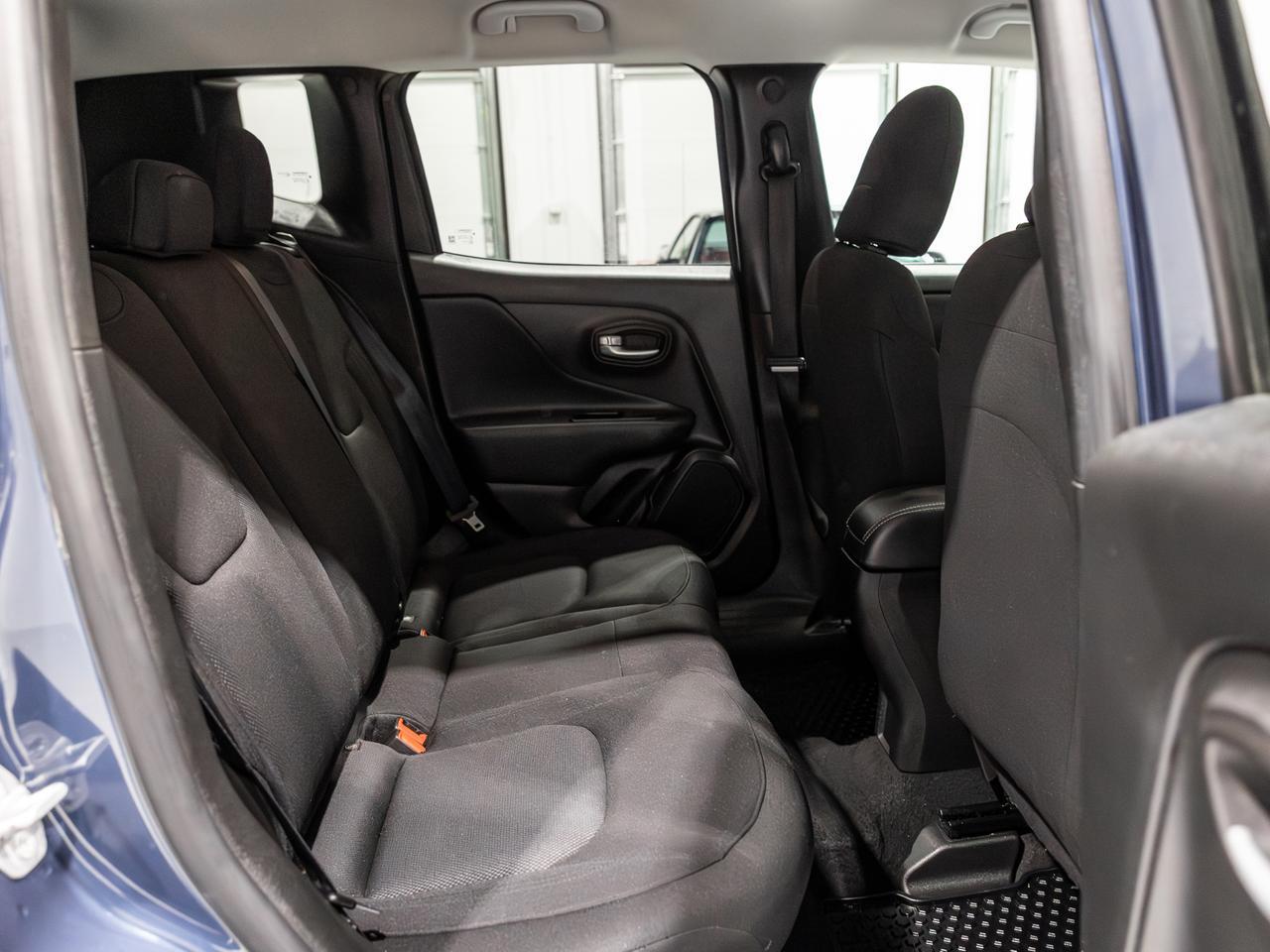 2023 Jeep Renegade Latitude 4WD Cranberry PA