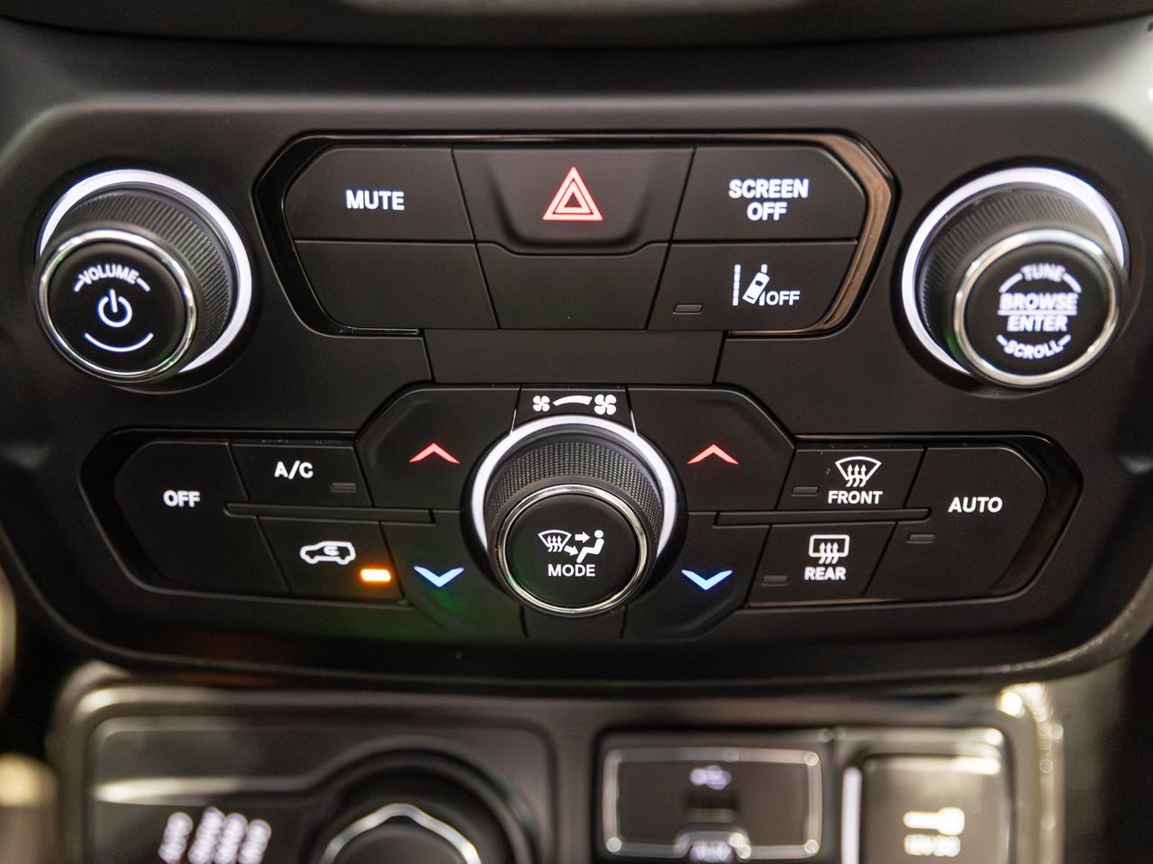 2023 Jeep Renegade Latitude 4WD Cranberry PA