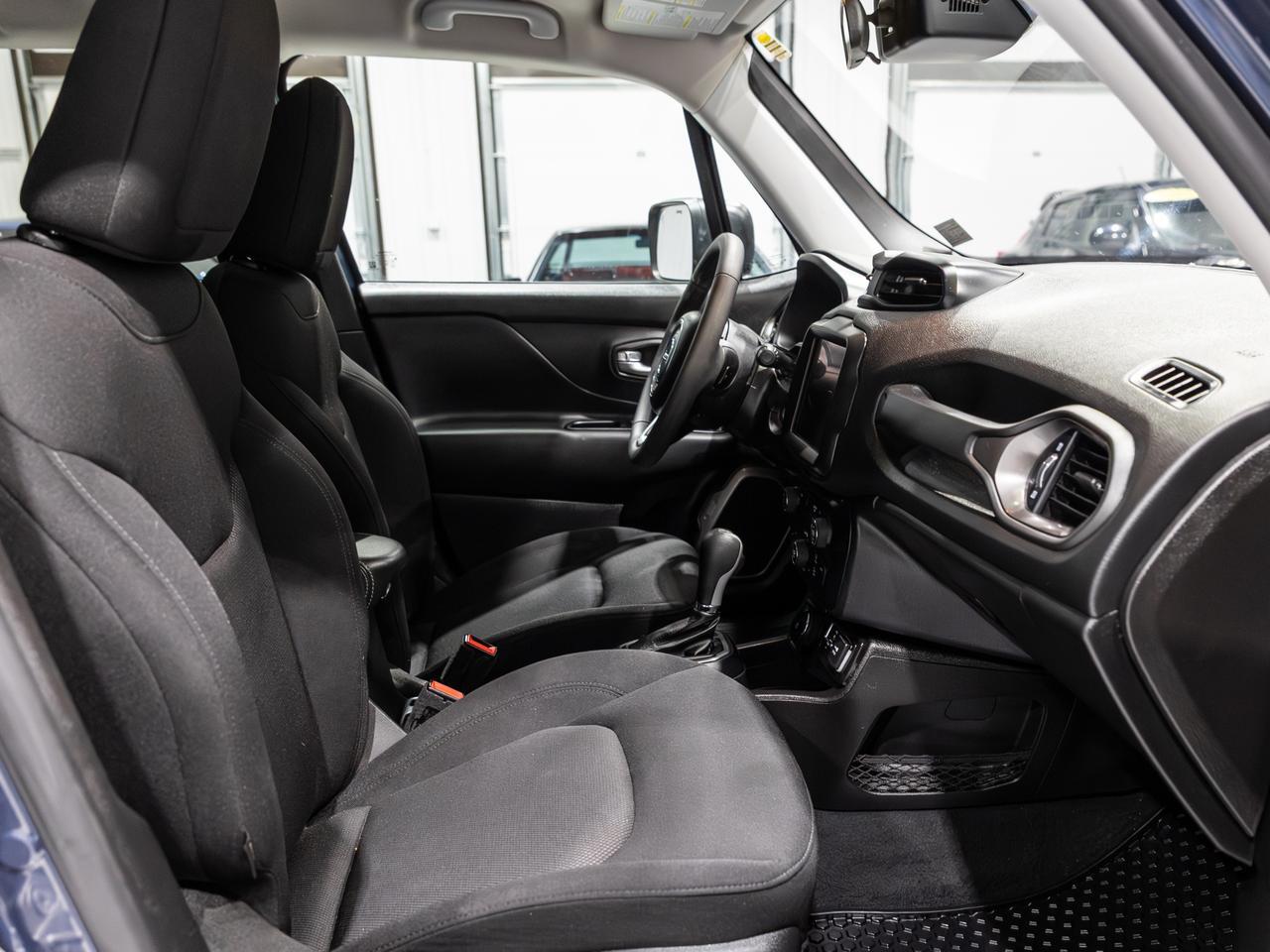 2023 Jeep Renegade Latitude 4WD Cranberry PA