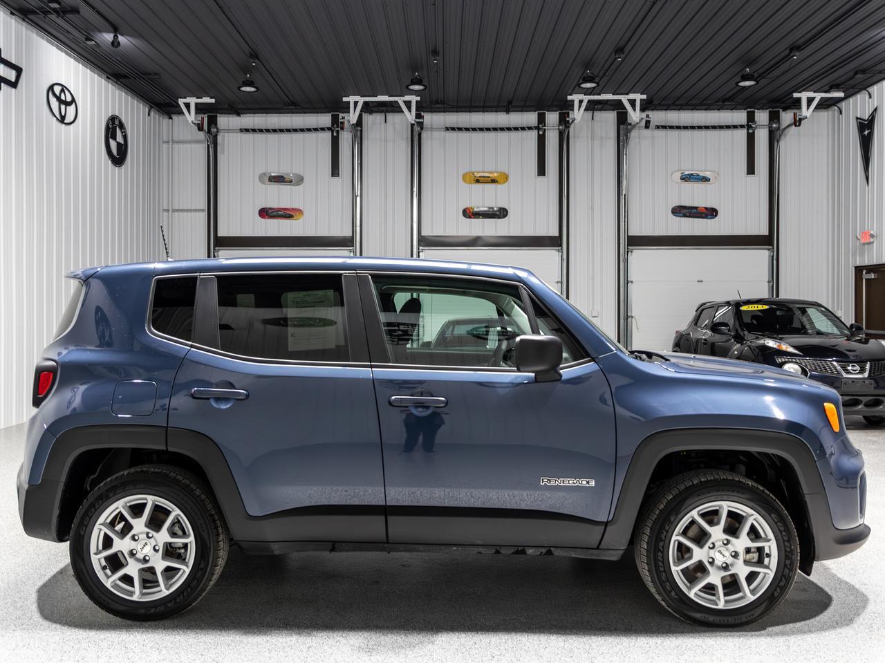 2023 Jeep Renegade Latitude 4WD Cranberry PA