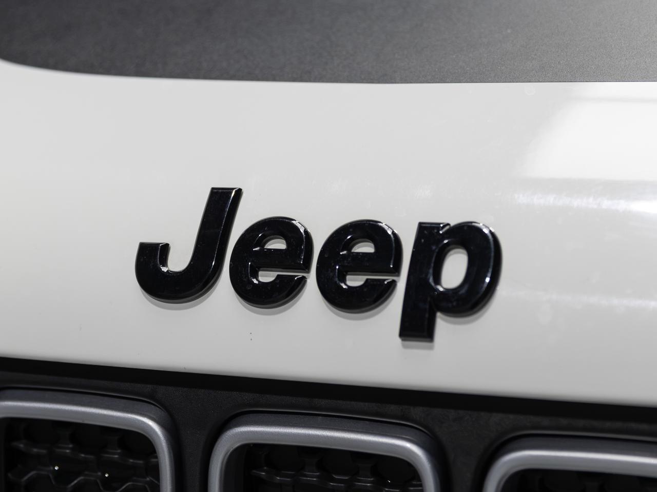 2023 Jeep Renegade Latitude 4WD NAV Cranberry PA