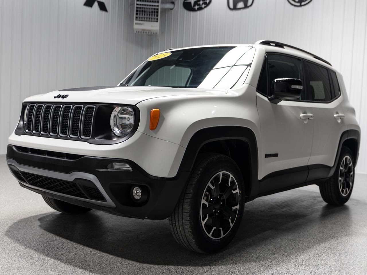 2023 Jeep Renegade Latitude 4WD NAV Cranberry PA