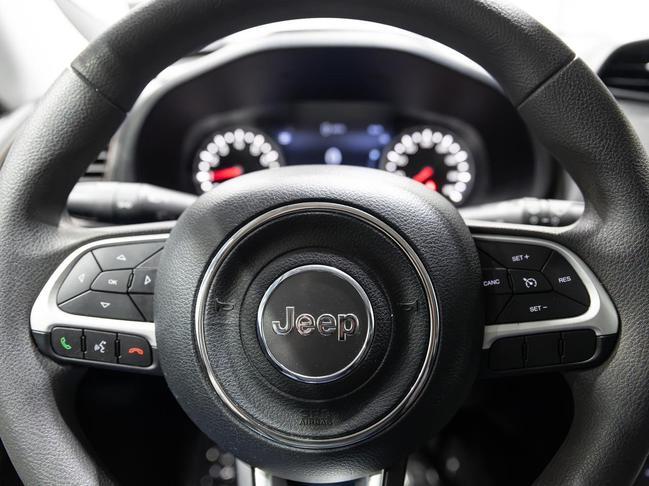 2023 Jeep Renegade Latitude 4WD NAV Cranberry PA
